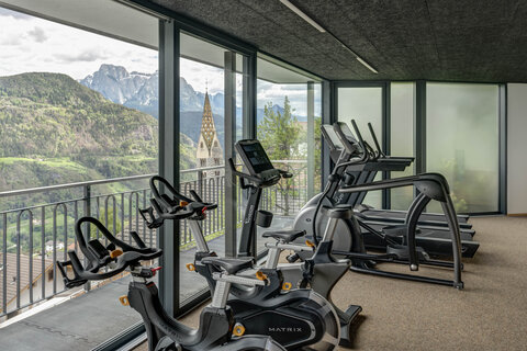 Fitnessraum-web-002-MOK5694-5-6-7-8